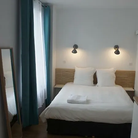 Albert'house Ξενοδοχείο με διαμερίσματα 3*