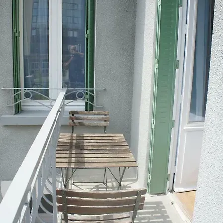 Albert'house 2*
