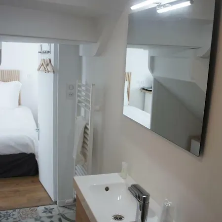 Albert'house 2*