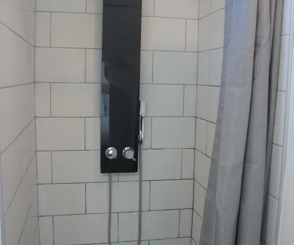 Albert'house מלון דירות 3*